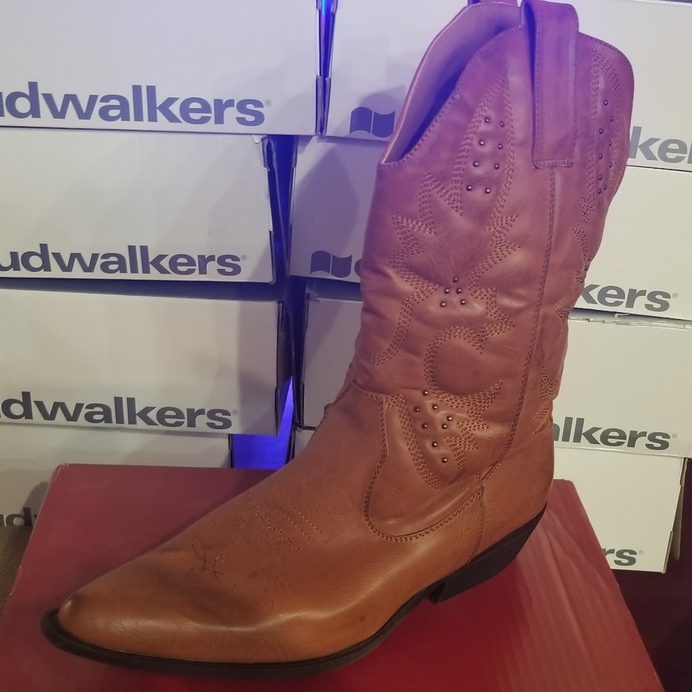 Size 12W boots